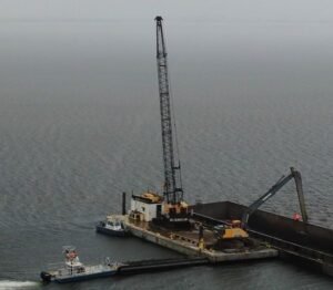 steel crane barge