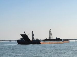249 ft deck barge